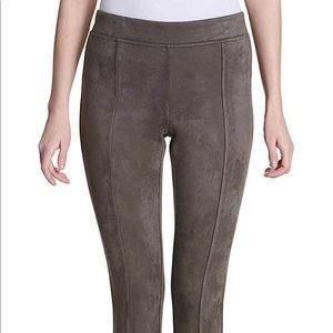 New, Never worn (no tags) Beautiful Andrew Marc brown suede ankle pants, size M.